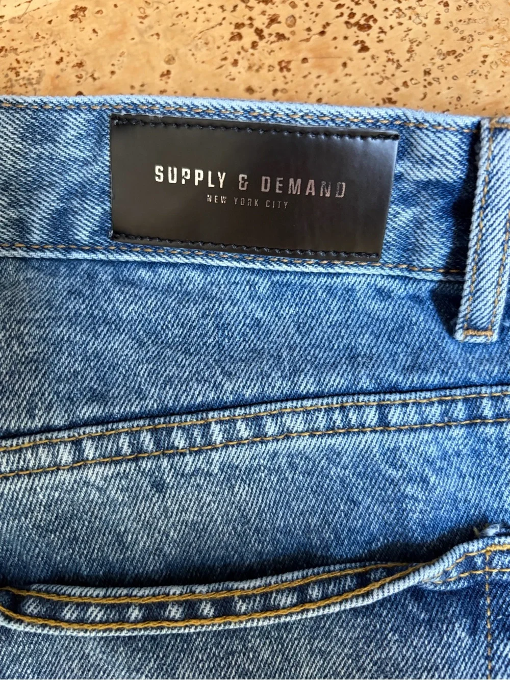 Straight-Fit Men's Denim Jeans in Mid Blue - Classic Everyday Style